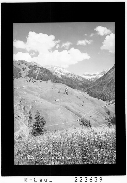 Kaisers im Lechtal / Tirol / 1522 m : [Kaisers im Kaisertal gegen Alplespleisspitze]