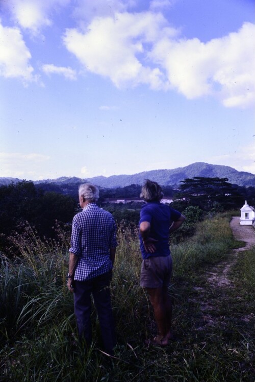 [Peradeniya mit Professor Kostermans]