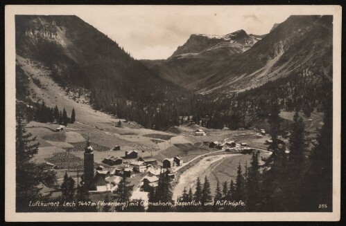 Luftkurort Lech 1447 m (Vorarlberg) mit Ohmeshorn, Hasenfluh und Rüfiköpfe : [Lech a/Arlberg, Seehöhe 1447 m (Vorarlberg). Gasthof und Pension  Zur Krone  ganzjährig geöffnet Besitzer: Wilh. Pfefferkorn. Tel. Nr. 1. - Drahtanschrift: Krone Lech a/A. ...]