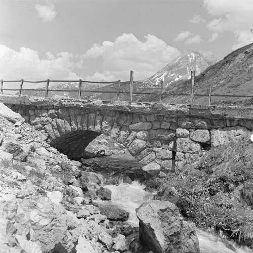 Stuben, Flexenstraße, Brücke