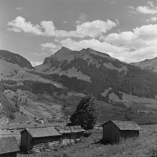 Au, Blick auf Berggut Berngat