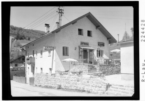 [Cafe Guschelbauer in Gries am Brenner / Tirol]