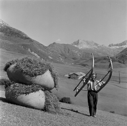 Schröcken, Alpe Unterauenfeld, Heuernte
