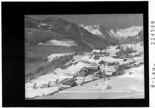 Mauern bei Steinach am Brenner gegen Innsbrucker Nordkette