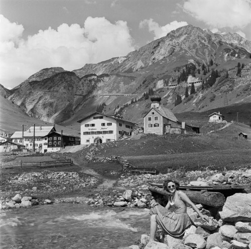  Klösterle - Stuben, Kirche Maria Geburt, Berghaus  Stuben 