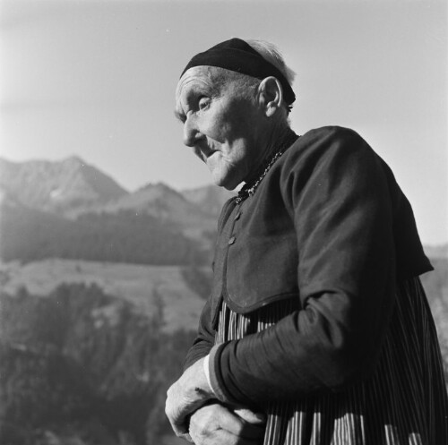 Sonntag, Parzelle Oberbuchholz, Personenporträt