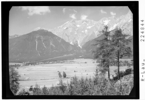 Obermieming gegen Mieminger Kette / Tirol