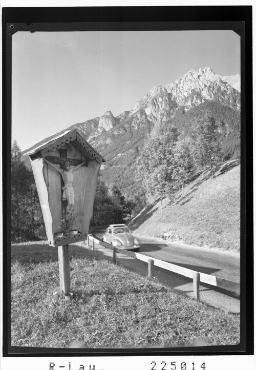 [Am Holzleitensattel mit Blick zum Wannig / Tirol]