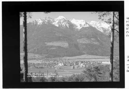 Telfs in Tirol 650 m gegen Hocheder und Rietzer Grieskogel 2884 m