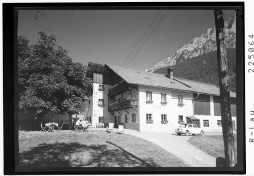[Gasthof Lehen bei Telfs / Tirol]