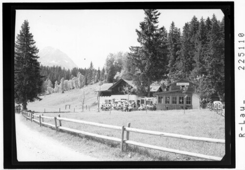 [Ferienheim Wildmoos mit Jausenstation in der Lentschenau am Wildmoossee gegen Hohe Munde / Tirol]