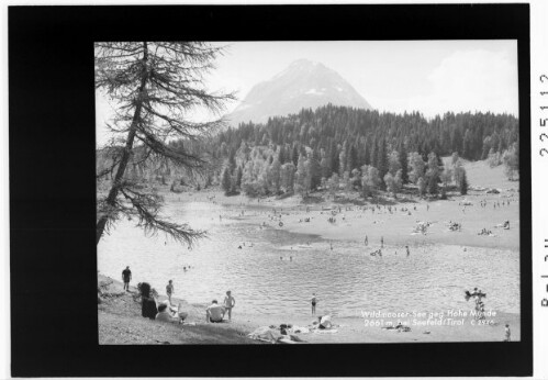 Wildmooser See gegen Hohe Munde 2661 m bei Seefeld / Tirol