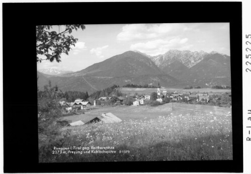 Ranggen in Tirol gegen Reitherspitze 2373 m - Freiung- und Kuhlochspitze