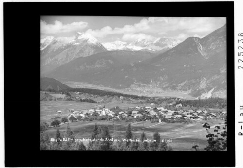 Birgitz 858 m gegen Hohe Munde und Wettersteingebirge
