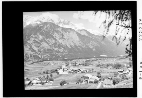 Grinzens 908 m gegen Solsteingruppe 2633 m : [Grinzens gegen Nordkette mit Solstein / Tirol]