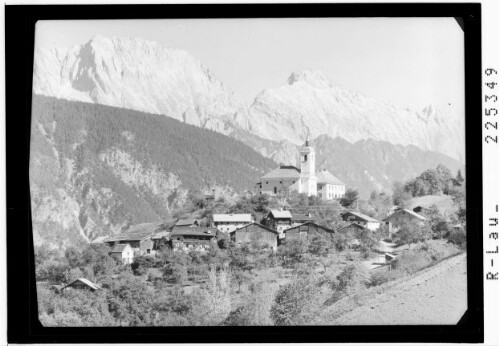 [Haimingerberg gegen Hochplattig und Hochwand / Tirol]