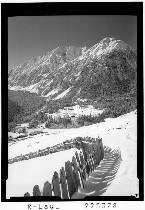 [St. Sigmund im Sellrain gegen Mutenkogel und Rotkogel / Tirol]