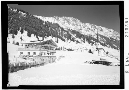 [Alpengasthof Hubertus in St. Sigmund im Sellrain gegen Peiderscharte und Peiderspitze / Tirol]