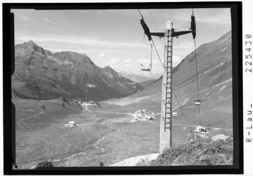 [Kühtai gegen Zwölferkögele und Lechtaler Alpen / Tirol]