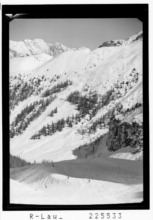 [Blick von der Lizumer Grube in der Axamer Lizum gegen Birgitzköpfl und Bettelwurf / Tirol]