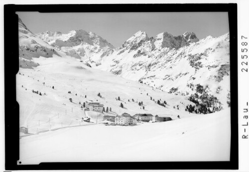 [Kühtai gegen Hochreichkopf und Wechnerkogel / Tirol]