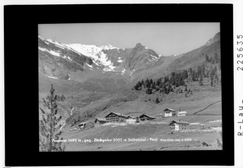 Praxmar 1693 m gegen Zischgeles 3005 m / Sellrain - Tirol