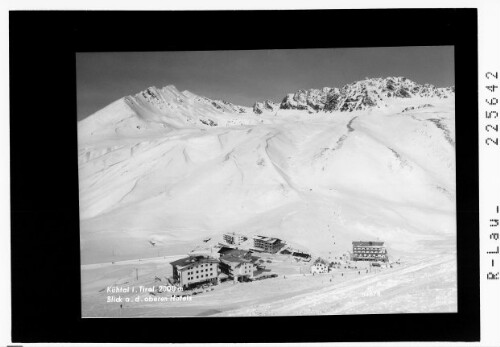 Kühtai in Tirol 2000 m / Blick auf die oberen Hotels : [Blick auf Stockach mit Pirchkogel und Irzwände]