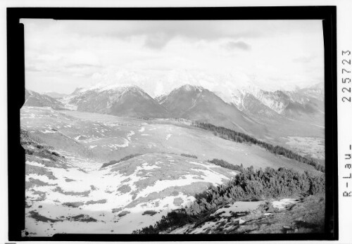 [Simmering gegen Grünstein und Hochwand / Tirol]