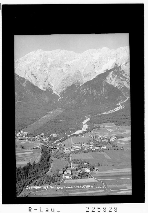 Obermieming in Tirol gegen Griesspitze 2759 m : [Obermieming mit Griesspitzen und Mitterspitzen]