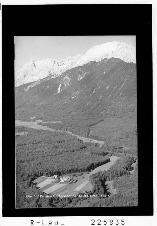Gasthof Pension Gerhardhof bei Telfs in Tirol
