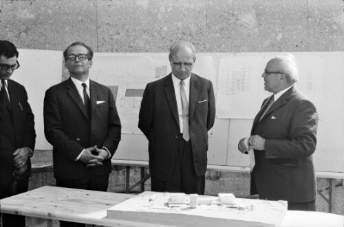 Bundespräsident Franz Jonas in Feldkirch - Baustelle Landeskrankenhaus