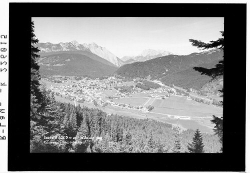 Seefeld 1200 m mit Wildsee gegen Karwendelgebirge / Tirol
