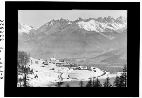 Reith bei Seefeld 1129 m gegen Kalkkögel / Tirol