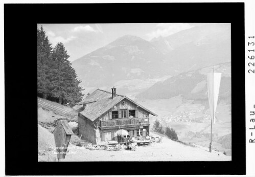 Almwirtschaft Galtalm 1680 m gegen Serles 2719 m / Stubaital Tirol : [Berggasthof Galtalm gegen Patscherkofel]