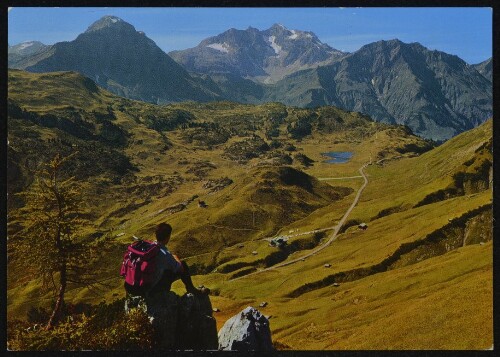 [Warth Hochkrumbach] : [Hochkrumbach am Hochtannbergpaß, 1679 m mit Kalbelesee, Mohnenfluh, 2544 m, Braunarlspitze, 2648 m und Hochberg, 2324 m ...]