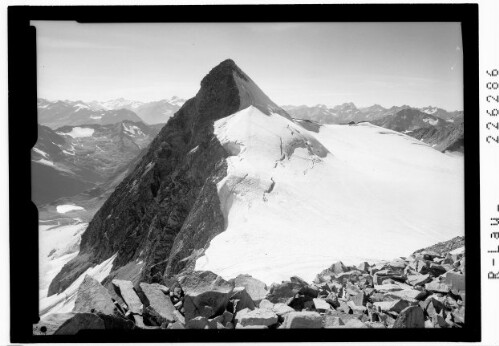 [Stubaier Alpen / Zuckerhütl mit Blick in die Ötztaler Alpen]