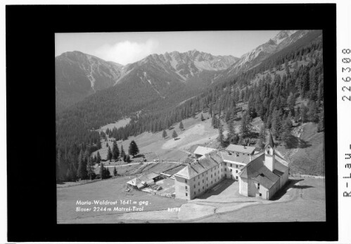 Maria Waldrast 1641 m gegen Blaser 2244 m / Matrei am Brenner / Tirol
