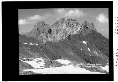 Innsbrucker Hütte 2360 m gegen Ilmspitze 2690 m und Kellerwand 2564 m : [Innsbrucker Hütte gegen Ilmspitze und Kalkwand]