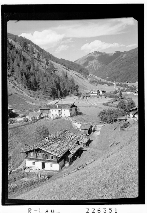 [Ausserschmirn - Oberleite gegen Jochgrubenkopf / Tirol]