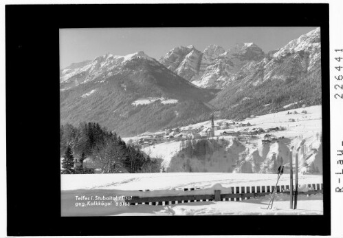 Telfes im Stubaital / Tirol gegen Kalkkögel