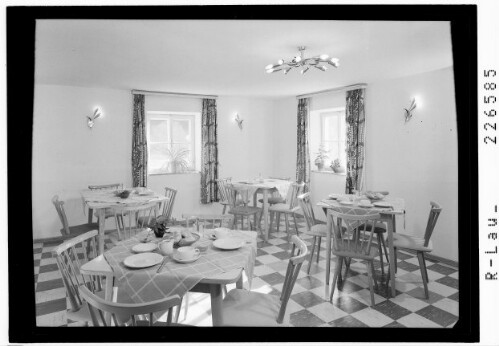 [Matrei am Brenner / Haus Höllrigl / Frühstückszimmer / Tirol]