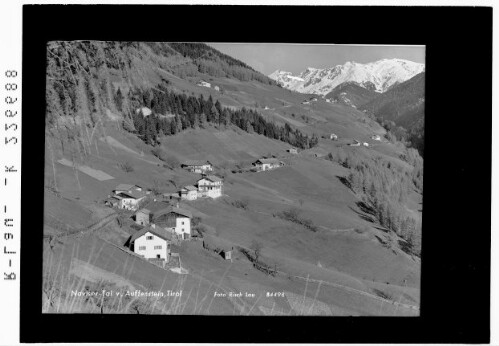 Naviser Tal von Aufenstein / Tirol : [Blick von St. Kathrein ins Navistal]