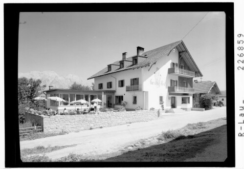 [Gasthof Post in Rinn ob Hall in Tirol gegen Bettelwurf]