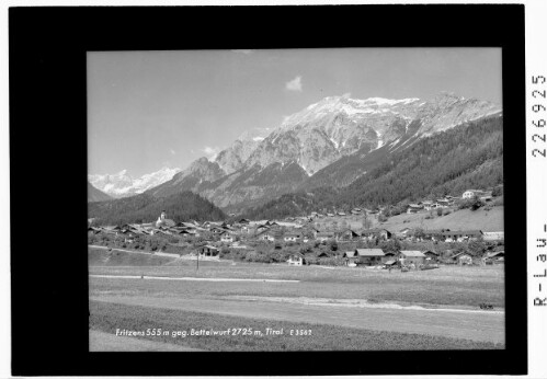 Fritzens 555 m gegen Bettelwurf 2725 m / Tirol : [Fritzens 592 m gegen Halltal und Hohe Fürleg]