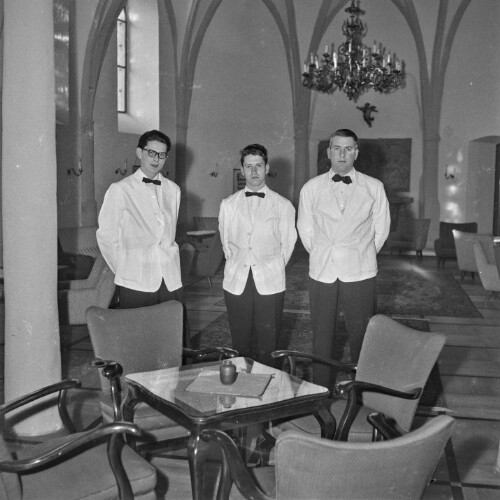 Abschluss Gastgewerbeschule Schloss Hofen