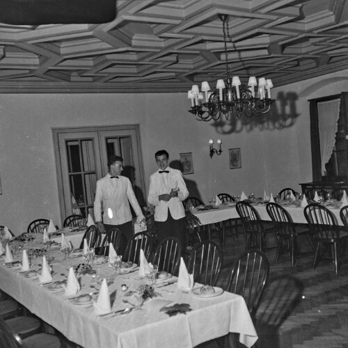 Lochau Schloss Hofen, Gruppe der Sektion  Wildbach- und Lawinenverbauung  - Start der Westösterreichreise