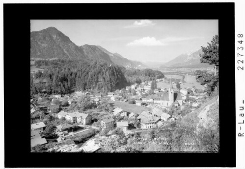 Brixlegg in Tirol mit Inntal und Stubaier Alpen