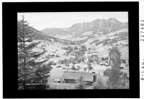 Inneralpbach in Tirol gegen Gratlspitze