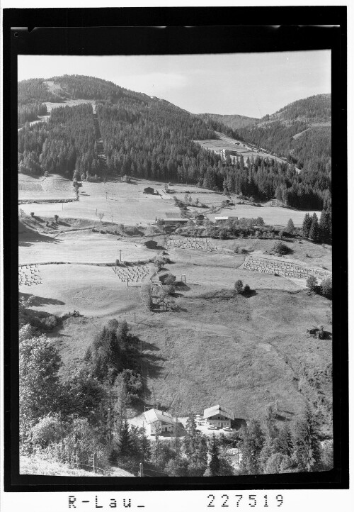 [Wiedersbergerhornbahn bei Alpbach gegen Hornboden / Tirol]