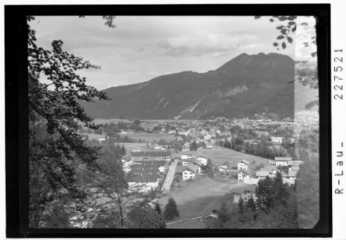 [Kramsach im Unterinntal gegen Gratlspitze / Tirol]